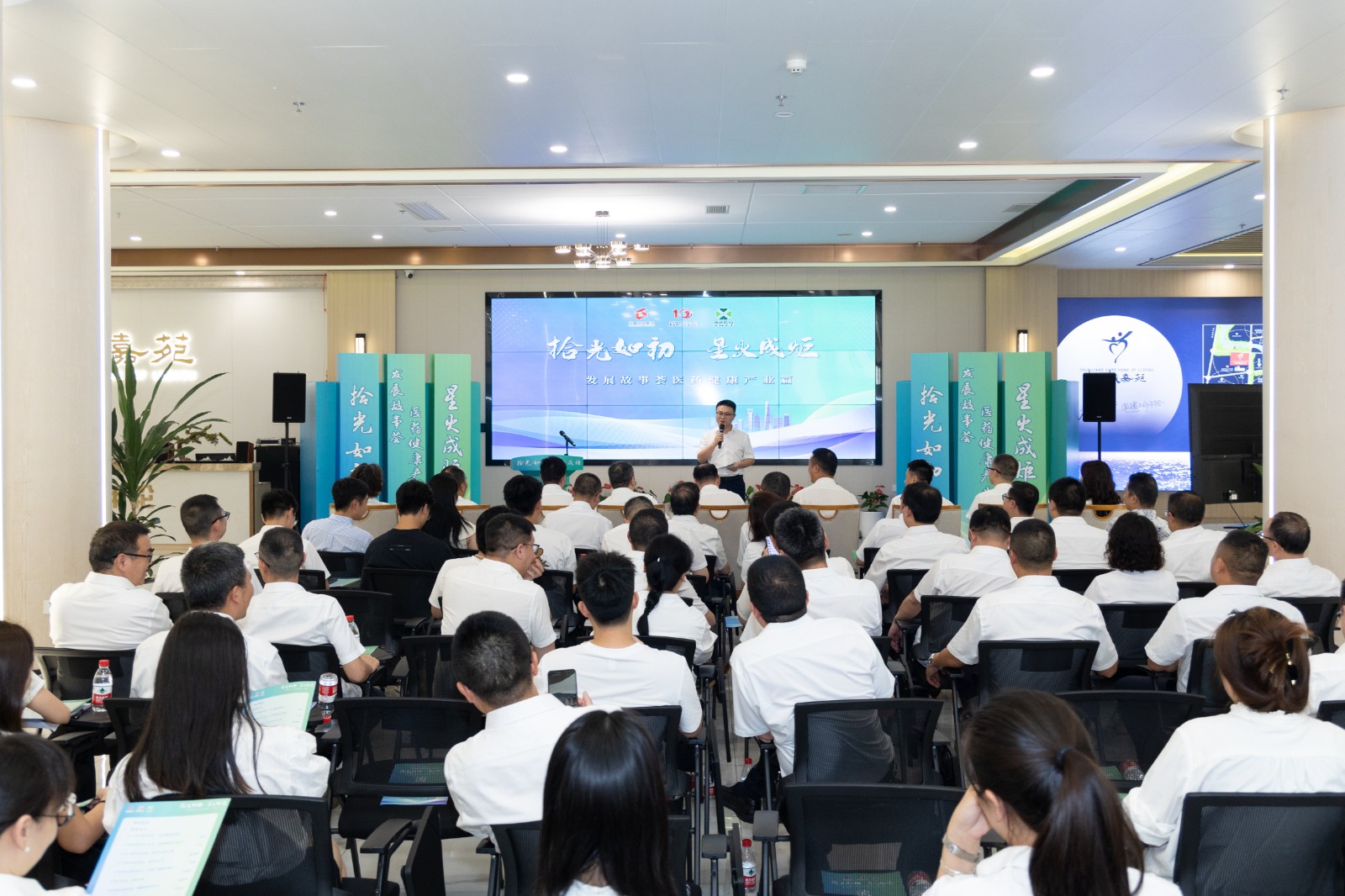 7390abf861a1417748aed0681c5d6e9_调整大小.jpg
